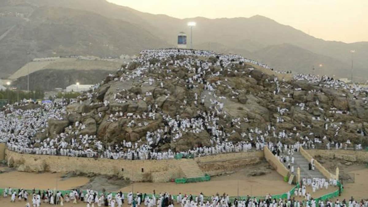 دعاء يوم عرفة مكتوب