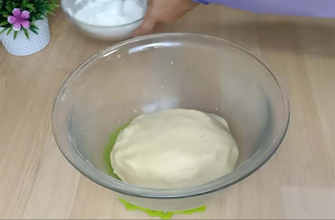 الغريبه بطريقة رائعه وسهله