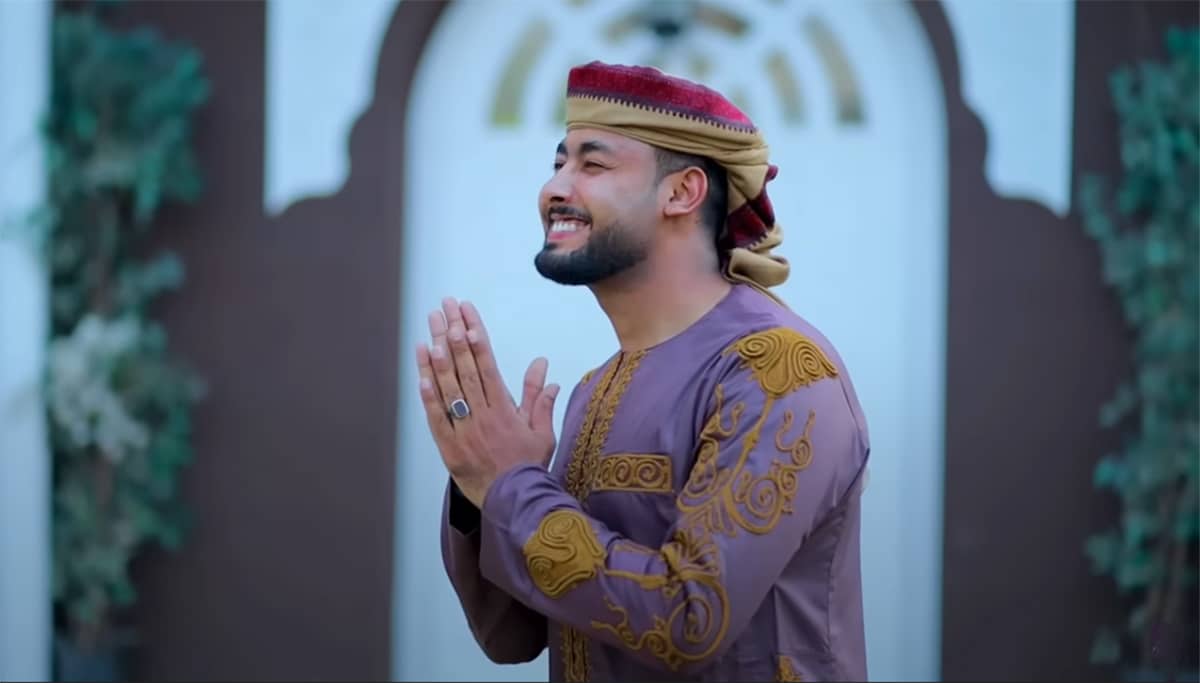 أغنية مبروك ياحاج هنيالك مكتوبة | المنشد أحمد